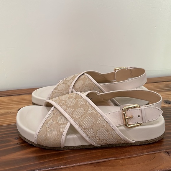 Coach Adora Sandals in Signature Jacquard Size 10B NEW - Picture 6 of 15